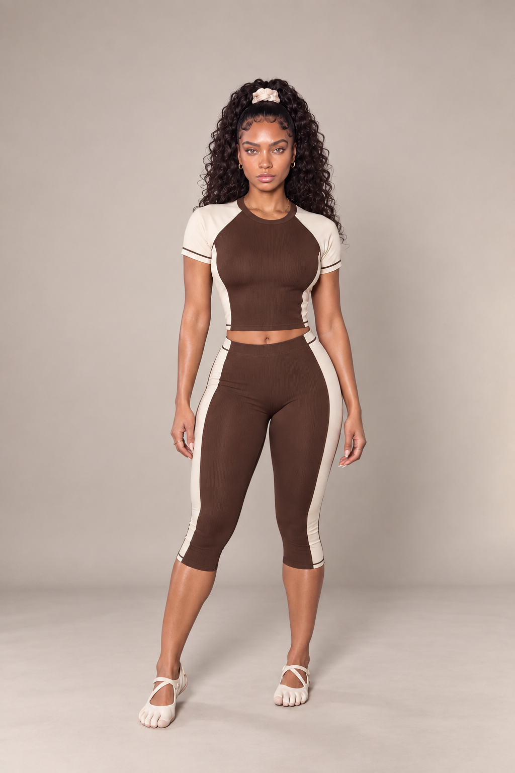 Mocha Sculpt Capri Set